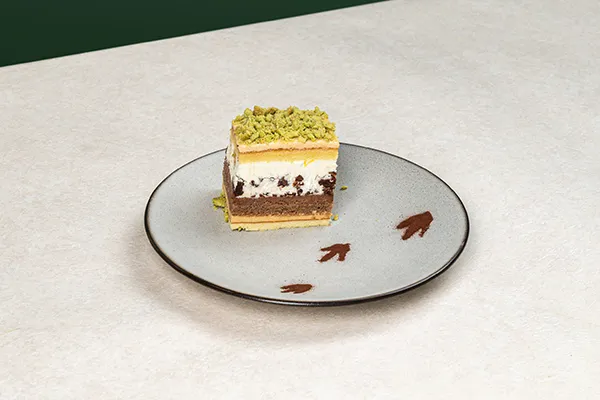 ご地層ケーキ