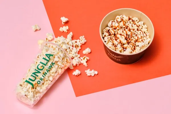 爆米花 ～沖繩海鹽風味～
爆米花 ～黑糖海鹽風味～（4月22日起開售）